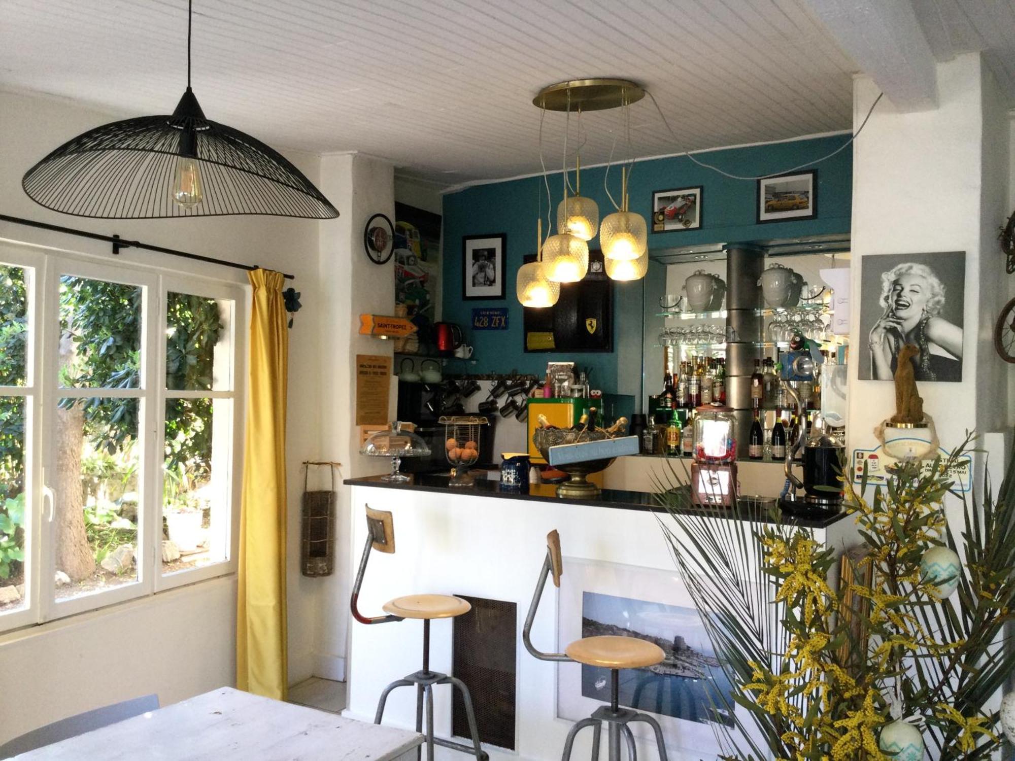 Hotel le Castellamar Sainte-Maxime Esterno foto