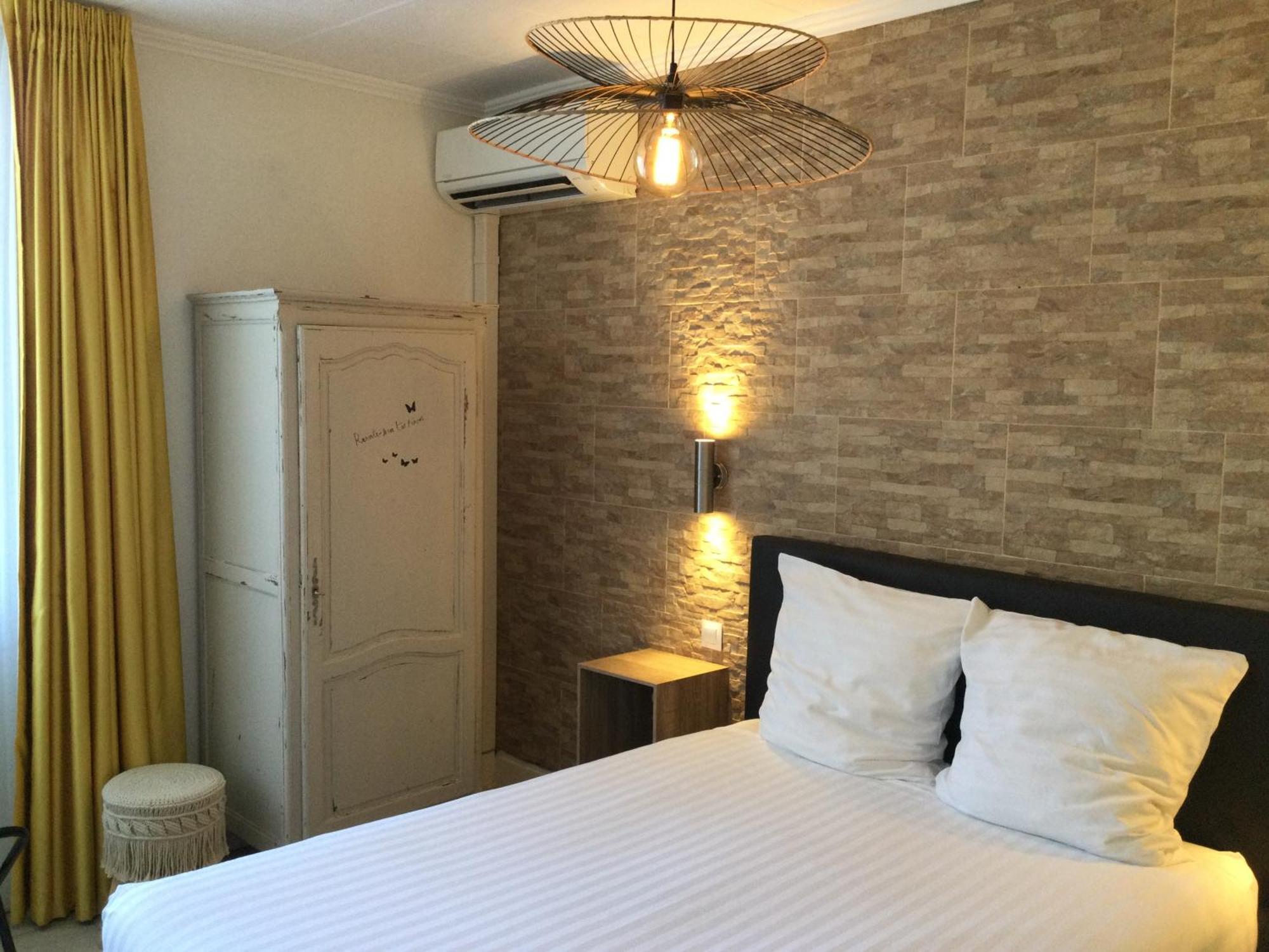 Hotel le Castellamar Sainte-Maxime Esterno foto