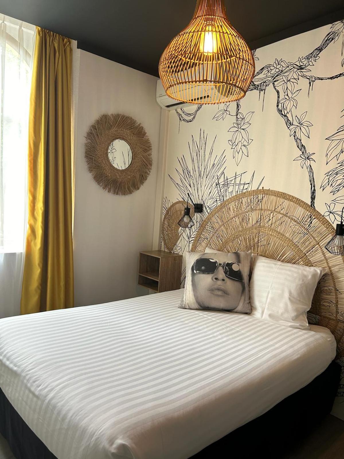 Hotel le Castellamar Sainte-Maxime Esterno foto