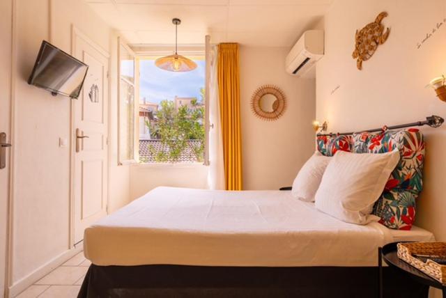 Hotel le Castellamar Sainte-Maxime Esterno foto